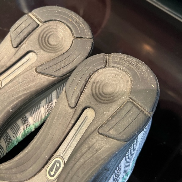 Nike Flyknit Lunar1+, Size 7.5 - Picture 9 of 9